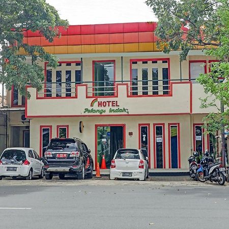 Spot On 90632 Hotel Pelangi Indah Paskal Bandung Exterior photo