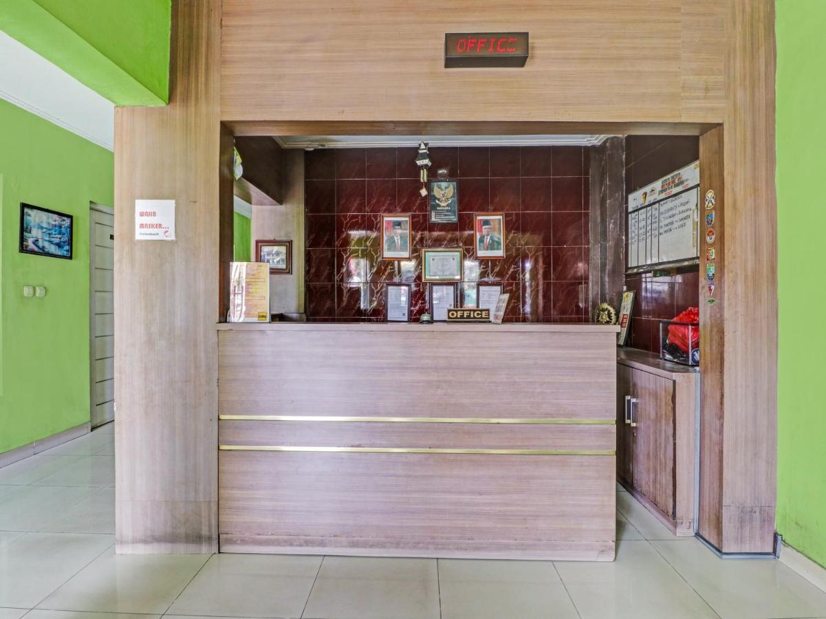 Spot On 90632 Hotel Pelangi Indah Paskal Bandung Exterior photo